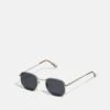Pier One UNISEX - Sonnenbrille - Black/silver-coloured -Pier One 1be30f00c6c4442cbca038c2a30715c8