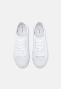 Pier One UNISEX - Sneaker Low - White -Pier One 2554e9f731ab485bb21884b4cded4dec