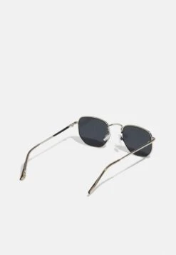 Pier One UNISEX - Sonnenbrille - Black/silver-coloured -Pier One 457124b2944b4beab7362a2d53de6b1e