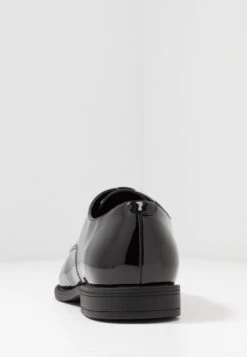 Pier One Business-Schnürer - Black 11 Pier One Business-Schnürer - Black -Pier One 48caf514e4d0444e989d94de0ca15e56