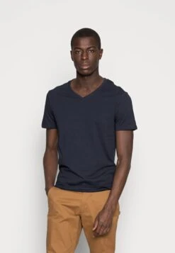 Pier One 5 PACK - T-Shirt Basic - White/blue/black 10 Pier One 5 PACK - T-Shirt Basic - White/blue/black -Pier One 4a34d78ca51f42698346376dd60fb2d7