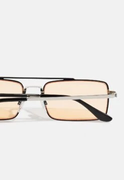 Pier One UNISEX - Sonnenbrille - Silver-coloured, Orange 10 Pier One UNISEX - Sonnenbrille - Silver-coloured, Orange -Pier One 71b8ec13cd624844a5c2aab8a959d46b