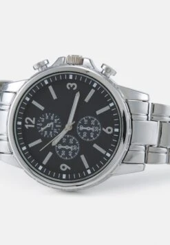 Pier One UNISEX - Uhr - Silver-coloured/black -Pier One 74a3ccc1c5ec4cf19b661e26058a743f