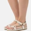 Pier One LEATHER - Riemensandalette - Beige