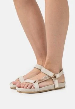Pier One LEATHER - Riemensandalette - Beige