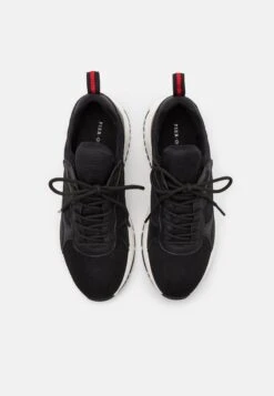 Pier One UNISEX - Sneaker Low - Black -Pier One 7b4e6701f8fa4f62b8488bcda8bd464b