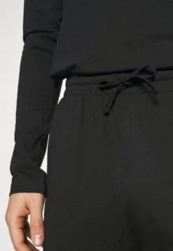 Pier One Nachtwäsche Set - Black -Pier One 842cc55e81224f6ca06ad94aae25d25c