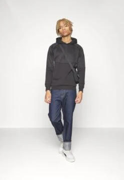 Pier One UNISEX - Umhängetasche - Black -Pier One 87d2c46d75c64835a6da4bef3772f5ed