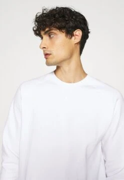 Pier One 2 PACK - Sweatshirt - White/black -Pier One a5485bef5ad44f4282ce09e954d19f56