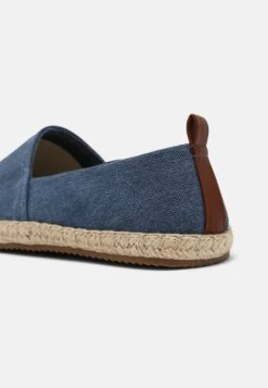 Pier One RENA ESPADRILLE UNISEX - Espadrille - Blue 12 Pier One RENA ESPADRILLE UNISEX - Espadrille - Blue -Pier One b517ee1340354961ae649b3a0c38da46