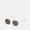 Pier One UNISEX - Sonnenbrille - Gold-coloured/black -Pier One c27393109d3f47c8aac08cdcbd984392