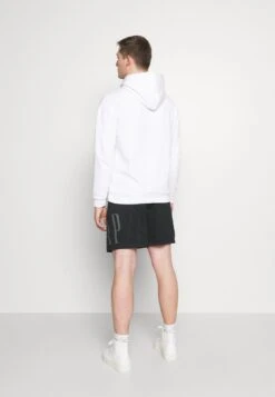 Pier One 2 PACK - Kapuzenpullover - White/black 10 Pier One 2 PACK - Kapuzenpullover - White/black -Pier One c4fb3b4eba4245c9a0c0a3ac810958a5