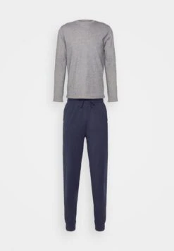 Pier One Nachtwäsche Set - Dark Blue 11 Pier One Nachtwäsche Set - Dark Blue -Pier One c5e8f70f24154739a4b17f9c4a2f32d1