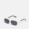Pier One UNISEX - Sonnenbrille - Black -Pier One cabd8fad5f604e3f9b3b999e42a8d4dd 1