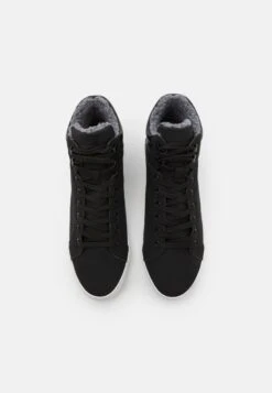 Pier One UNISEX - Sneaker High - Black 11 Pier One UNISEX - Sneaker High - Black -Pier One f0564fe759ff4238aeab54674358d28b